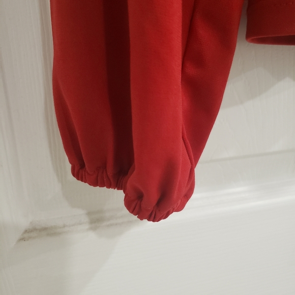 NWT- Michael Kors Long sleeved Blouse - Picture 11 of 11